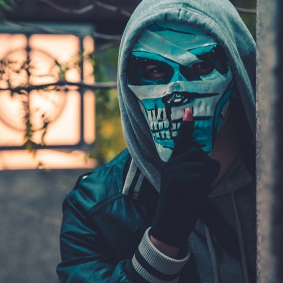 Meet your Posher, Lokey - Picture 1 of 1